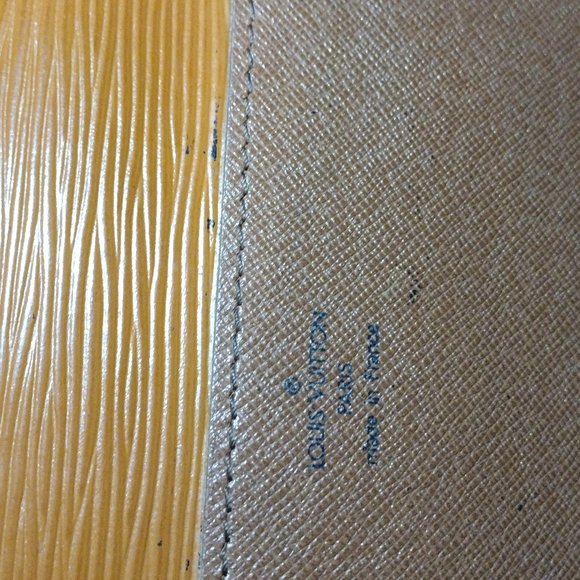 LOUIS VUITTON Epi Leather Men or Women Business Professional Attache Briefcase - Picture 15 of 16